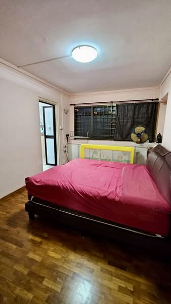 170 Gangsa Road HDB Flat For Sale at S$ 718,000 | PropertyGuru Singapore - Bedroom