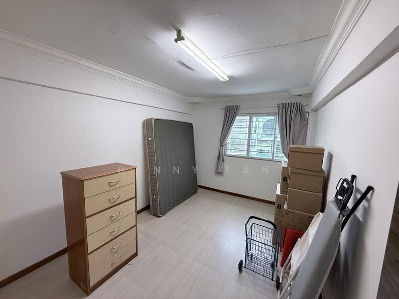 412 Commonwealth Avenue West HDB Flat For Sale at S$ 650,000 | PropertyGuru Singapore - Interior