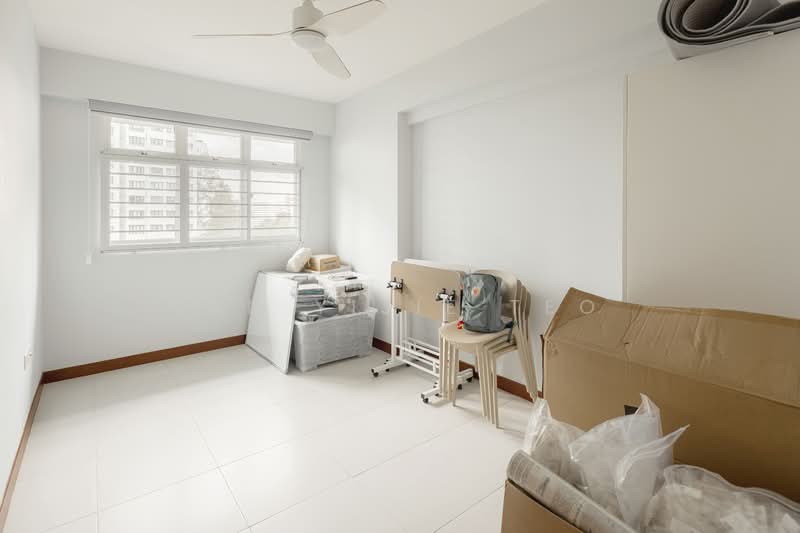 Yishun Ave 9 HDB Flat For Sale at S$ 758,888 | PropertyGuru Singapore - Interior