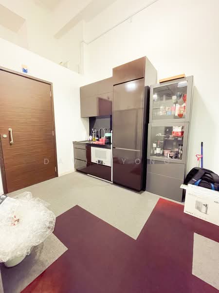 Eon Shenton, 70 Shenton Way, 1,109 sqft, Office For Sale, by David Yong, 500084604 - Kitchen - CommercialGuru.com.sg