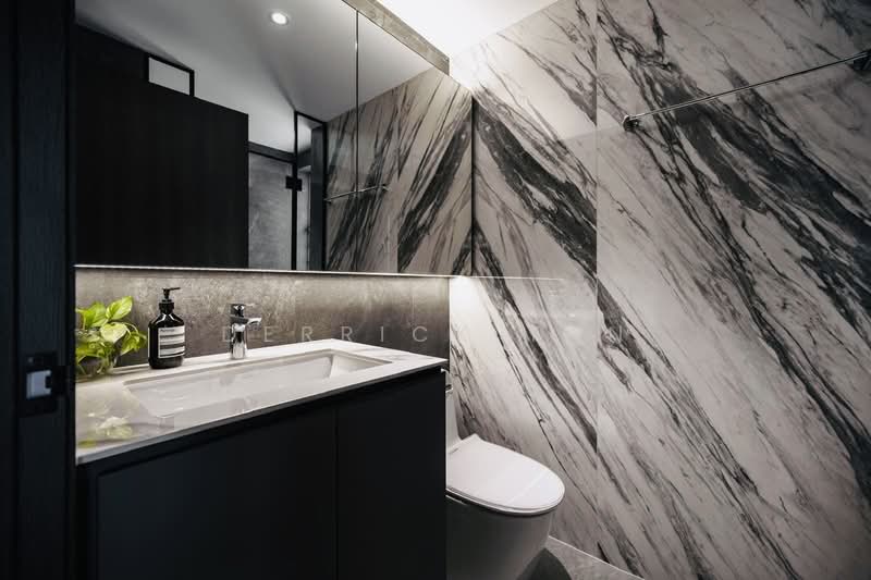 Trevista Condominium For Sale at S$ 2,980,000 | PropertyGuru Singapore - Bathroom