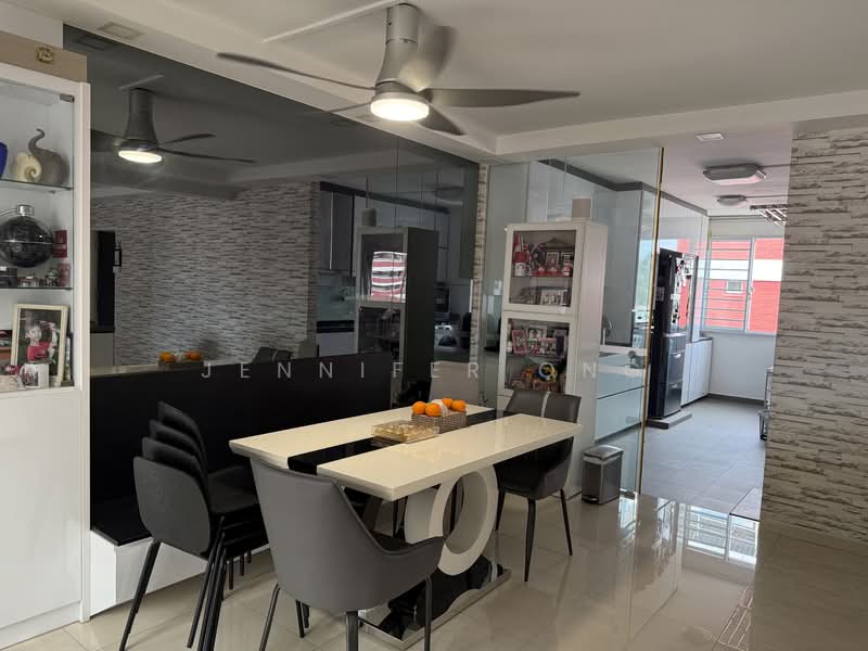 16 Toh Yi Drive HDB Flat For Sale at S$ 1,280,000 | PropertyGuru Singapore - Dining Room