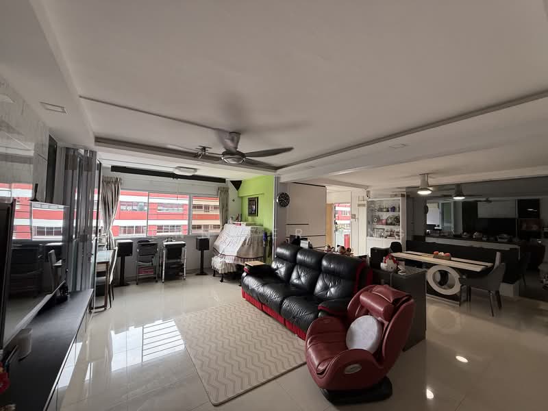 16 Toh Yi Drive HDB Flat For Sale at S$ 1,280,000 | PropertyGuru Singapore - Living Room