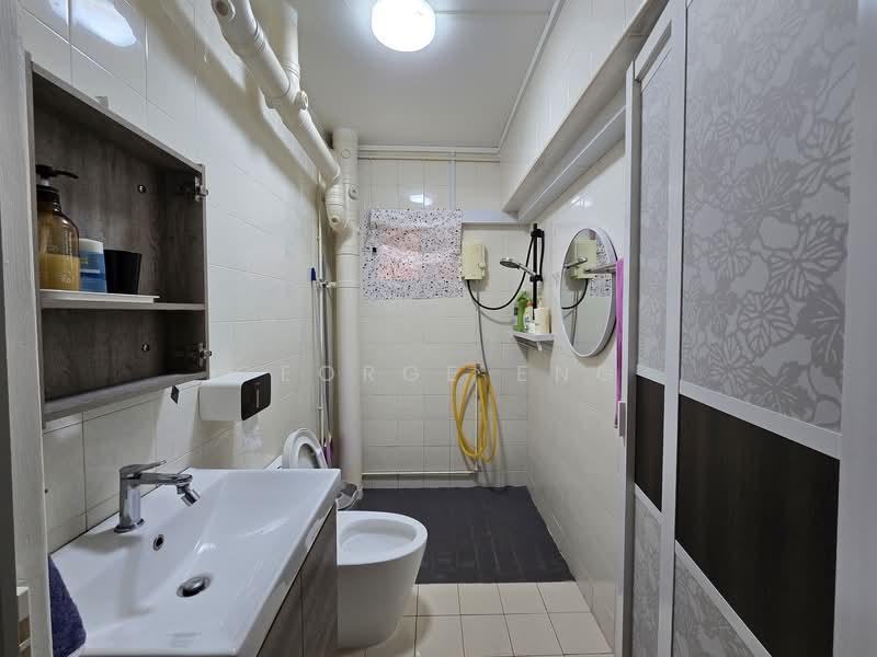 For Sale - 624A Woodlands Drive 52