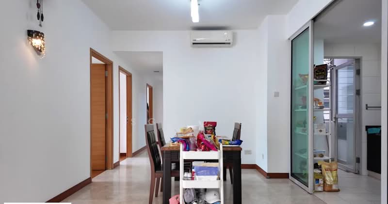 The Linear, 892 Upper Bukit Timah Road, 3 Bedrooms, 1,249 sqft, Condominium For Rent, by SG Yong, 500084623 - Dining Room - PropertyGuru.com.sg