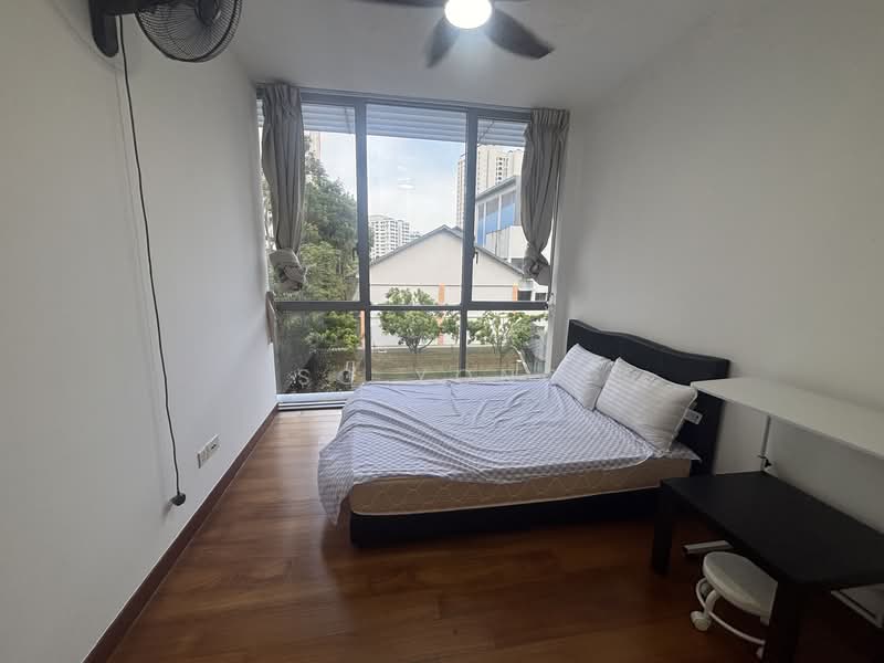 The Linear, 892 Upper Bukit Timah Road, 3 Bedrooms, 1,249 sqft, Condominium For Rent, by SG Yong, 500084623 - Bedroom - PropertyGuru.com.sg