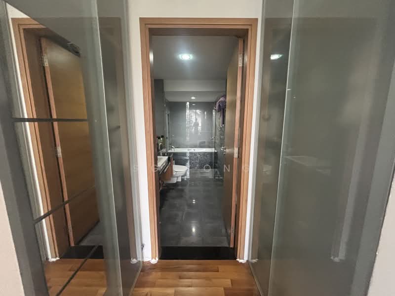 The Linear, 892 Upper Bukit Timah Road, 3 Bedrooms, 1,249 sqft, Condominium For Rent, by SG Yong, 500084623 - Bathroom - PropertyGuru.com.sg