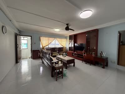 For Sale - 266 Yishun Street 22