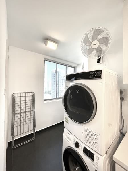 Crystal Rhu Apartment For Sale at S$ 3,100,000 | PropertyGuru Singapore - Interior