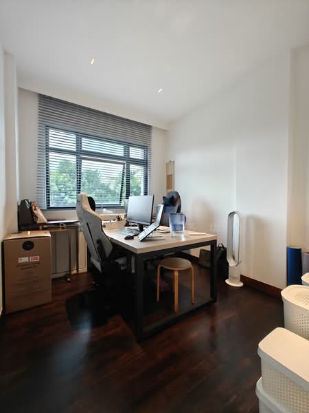 Jewel of Balmoral Condominium For Sale at S$ 3,500,000 | PropertyGuru Singapore - Study