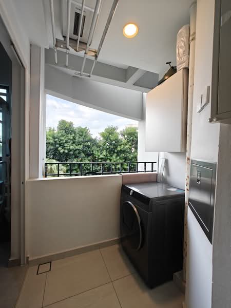 Jewel of Balmoral Condominium For Sale at S$ 3,500,000 | PropertyGuru Singapore - Balcony