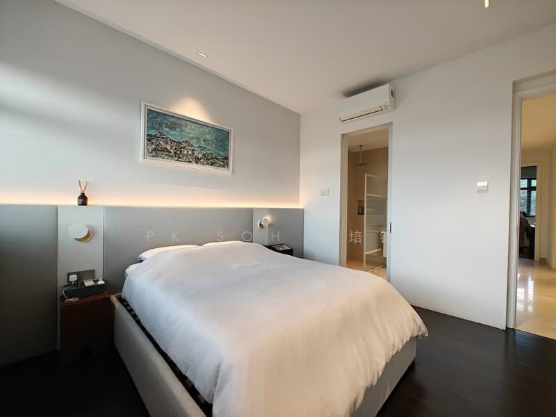 Jewel of Balmoral Condominium For Sale at S$ 3,500,000 | PropertyGuru Singapore - Bedroom