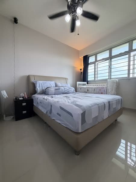 313A Sumang Link HDB Flat For Sale at S$ 710,000 | PropertyGuru Singapore - Bedroom