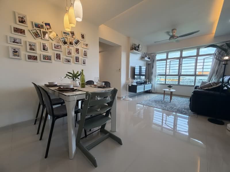 313A Sumang Link HDB Flat For Sale at S$ 710,000 | PropertyGuru Singapore - Living Room
