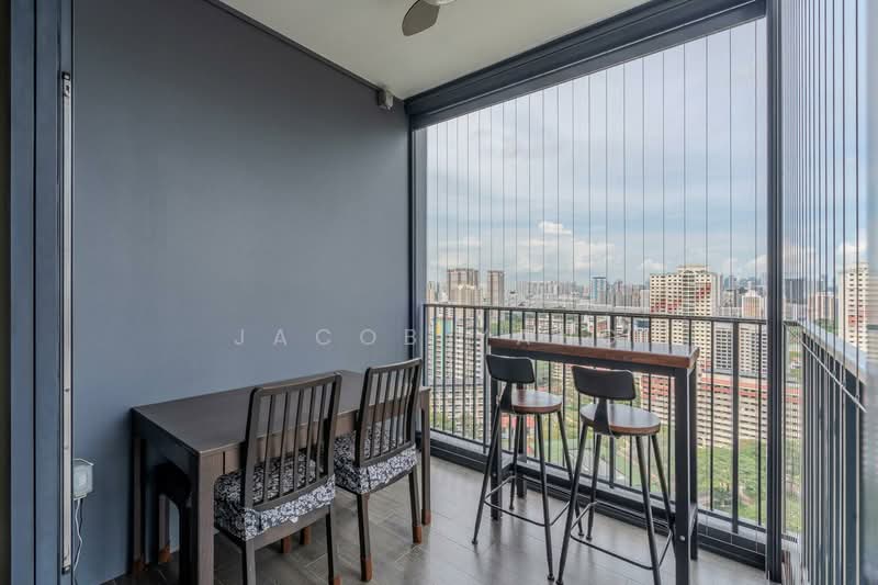 Gem Residences, 1 Lorong 5 Toa Payoh, 4 Bedrooms, 1,251 sqft, Condominium For Sale, by Jacob Yang, 500084673 - Balcony - PropertyGuru.com.sg