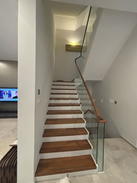 Modern Semi D 200m to Beauty World MRT, Yuk Tong Avenue, 5 Bedrooms, 4,350 sqft, Semi-Detached House For Rent, by Adrienne Yew, 500084678 - Interior - PropertyGuru.com.sg