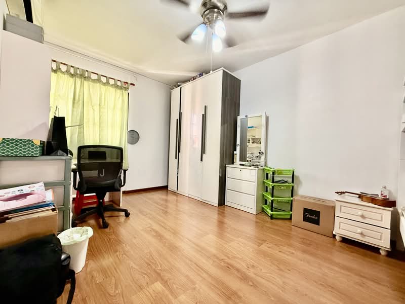 For Sale - 394 Yishun Avenue 6