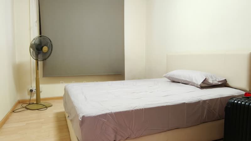 419 Tampines Street 41 HDB Flat For Sale at S$ 448,000 | PropertyGuru Singapore - Common Bedroom