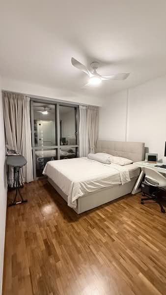 The Shore Residences Condominium For Sale at S$ 2,068,000 | PropertyGuru Singapore - Bedroom