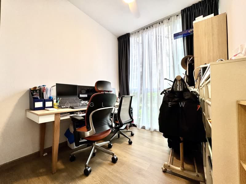 Dairy Farm Residences Condominium For Sale at S$ 2,150,000 | PropertyGuru Singapore - Study