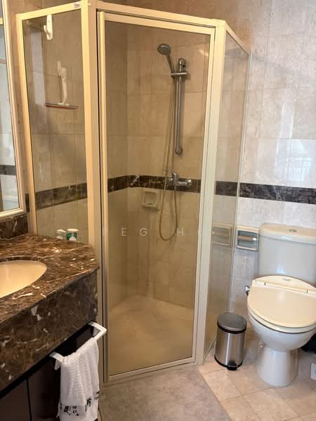 The Bencoolen Apartment For Sale at S$ 1,588,888 | PropertyGuru Singapore - Bathroom