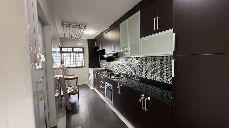 351 Ang Mo Kio Street 32, 351 Ang Mo Kio Street 32, 2 Bedrooms, 1,001 sqft, HDB Flat For Rent, by Jennifer Ong, 500084746 - Kitchen - PropertyGuru.com.sg