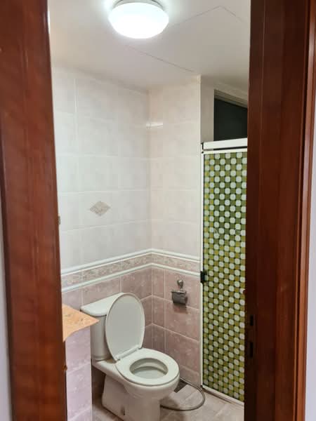 The Bayshore, 22 Bayshore Road, 3 Bedrooms, 1,184 sqft, Condominium For Rent, by Terisa Ong, 500084747 - Bathroom - PropertyGuru.com.sg