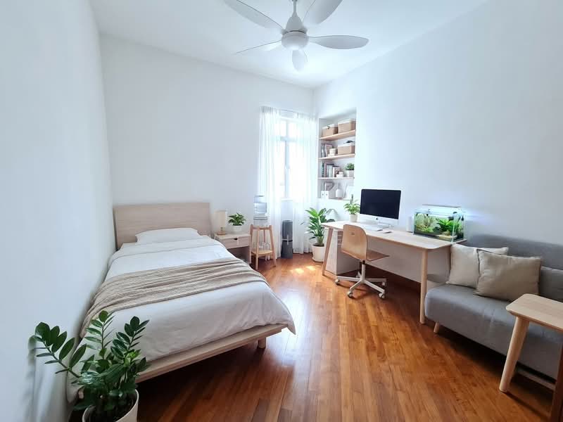 Villa Marina Condominium For Sale at S$ 1,920,000 | PropertyGuru Singapore - Bedroom
