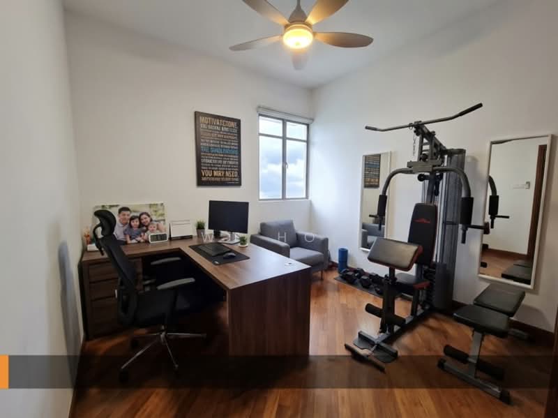 Villa Marina Condominium For Sale at S$ 1,920,000 | PropertyGuru Singapore - Study