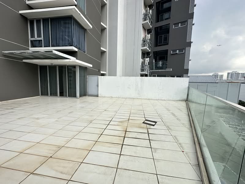 Centro Residences Condominium For Sale at S$ 3,819,000 | PropertyGuru Singapore - Exterior