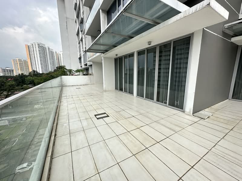 Centro Residences Condominium For Sale at S$ 3,819,000 | PropertyGuru Singapore - Balcony