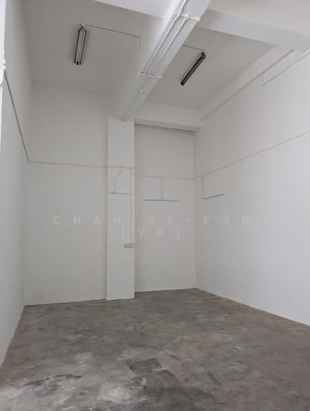 Pemimpin Industrial Building, 63 Jalan Pemimpin, 1,540 sqft, Light Industrial (B1) For Rent, by Chan Ye-Pan (YP), 500084764 - Interior - CommercialGuru.com.sg