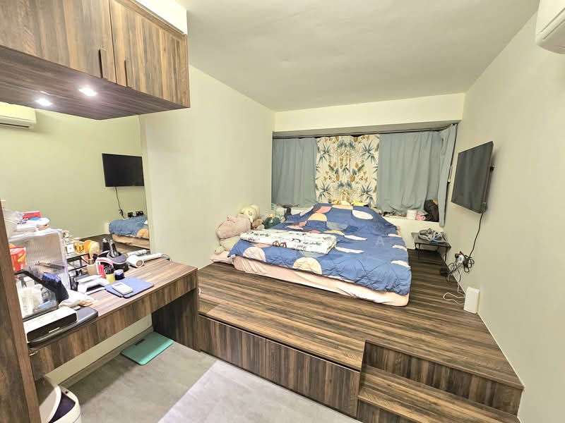 436C Fernvale Road HDB Flat For Sale at S$ 690,888 | PropertyGuru Singapore - Master Bedroom