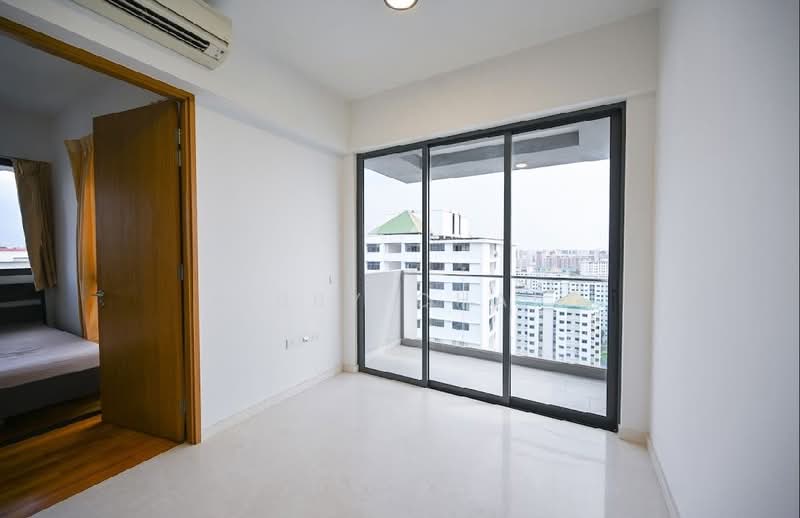 Trilive Condominium For Sale at S$ 1,200,000 | PropertyGuru Singapore - Bedroom