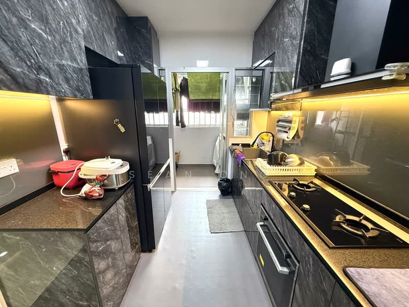 153B Bedok South Road HDB Flat For Sale at S$ 950,000 | PropertyGuru Singapore - Kitchen