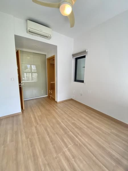 Uber 388 Condominium For Sale at S$ 2,700,000 | PropertyGuru Singapore - Bedroom