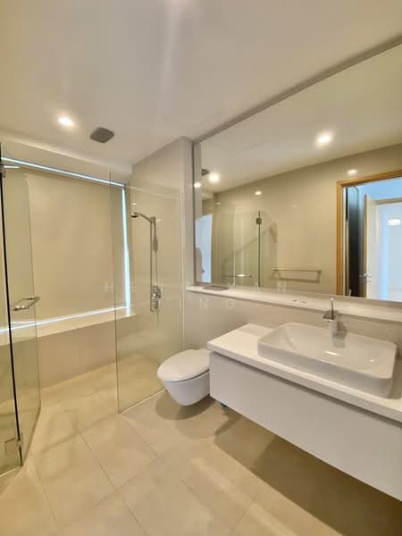 Uber 388 Condominium For Sale at S$ 2,700,000 | PropertyGuru Singapore - Bathroom