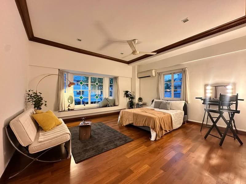 Gentle Villas Semi-Detached House For Sale at S$ 6,280,000 | PropertyGuru Singapore - Bedroom