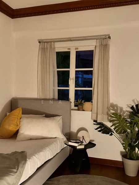 Gentle Villas Semi-Detached House For Sale at S$ 6,280,000 | PropertyGuru Singapore - Bedroom