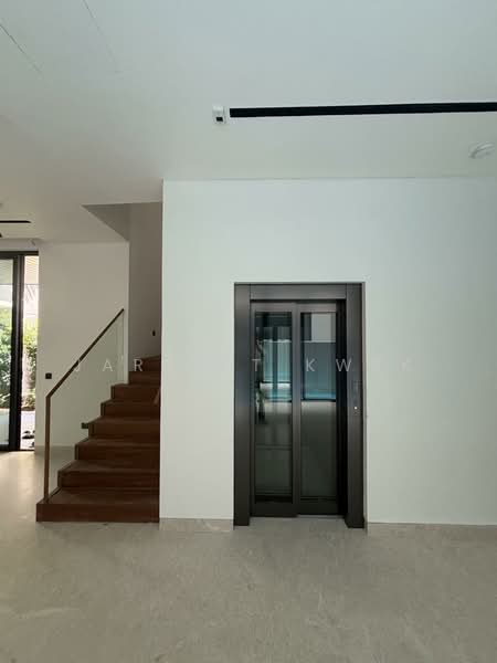 ⭐️ D15 Siglap Bungalow ⭐️ Detached House For Sale at S$ 10,800,000 | PropertyGuru Singapore - Interior