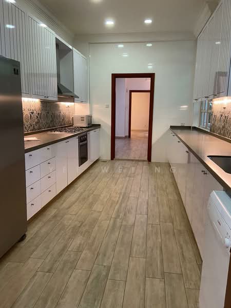 Woodgrove Estate Detached ☎️ 8321.8433, , 8 Bedrooms, 8,183 sqft, Bungalow House For Rent, by Yee Wei Ng, 500084835 - Kitchen - PropertyGuru.com.sg