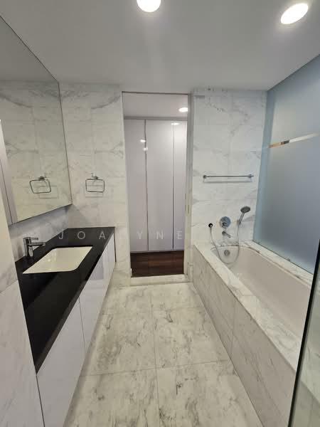 The Arte Condominium For Sale at S$ 3,350,000 | PropertyGuru Singapore - Bathroom