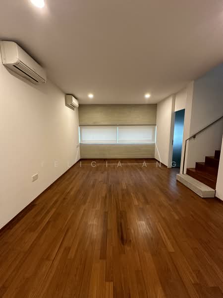 Michaels' Residences Detached House For Sale at S$ 5,380,000 | PropertyGuru Singapore - Family Room