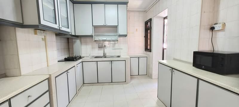 712 Tampines Street 71, 712 Tampines Street 71, 3 Bedrooms, 1,281 sqft, HDB Flat For Rent, by Colin Ng, 500084843 - Kitchen - PropertyGuru.com.sg
