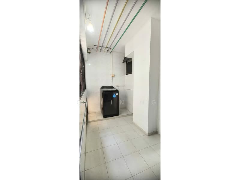 712 Tampines Street 71, 712 Tampines Street 71, 3 Bedrooms, 1,281 sqft, HDB Flat For Rent, by Colin Ng, 500084843 - Balcony - PropertyGuru.com.sg