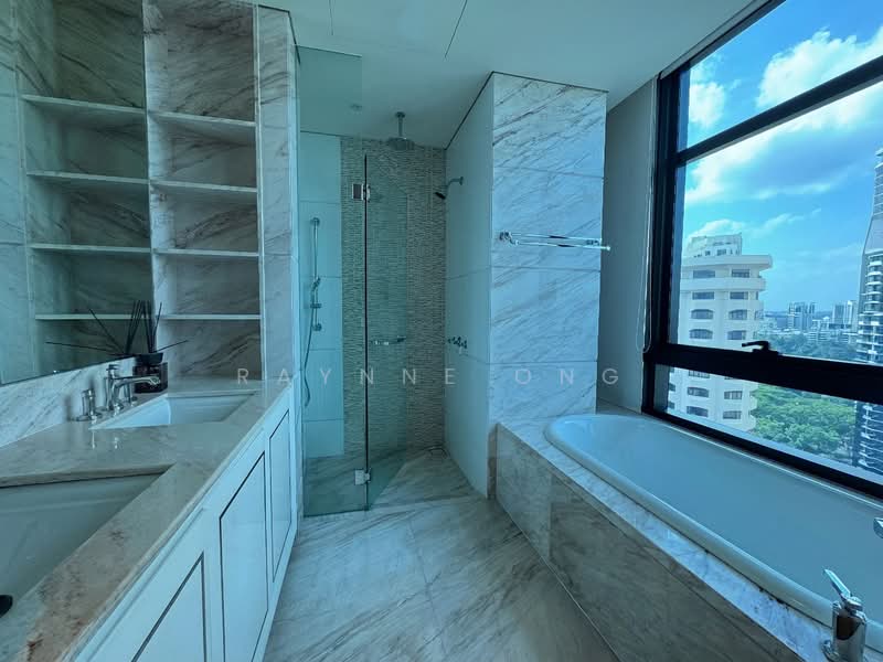 The Ritz-Carlton Residences Condominium For Sale at S$ 12,000,000 | PropertyGuru Singapore - Bathroom