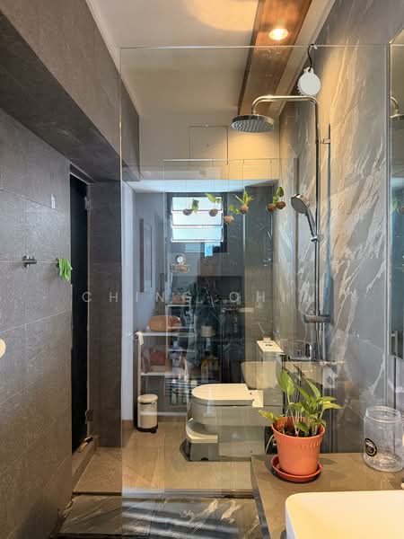 5 Holland Close, 5 Holland Close, 3 Bedrooms, 1,130 sqft, HDB Flat For Rent, by Ching Chia, 500084899 - Bathroom - PropertyGuru.com.sg