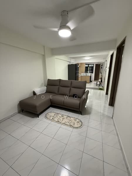 233 Lorong 8 Toa Payoh, 233 Lorong 8 Toa Payoh, Room Rental, 100 sqft, HDB Flat For Rent, by Joe Wong, 500084908 - Living Room - PropertyGuru.com.sg