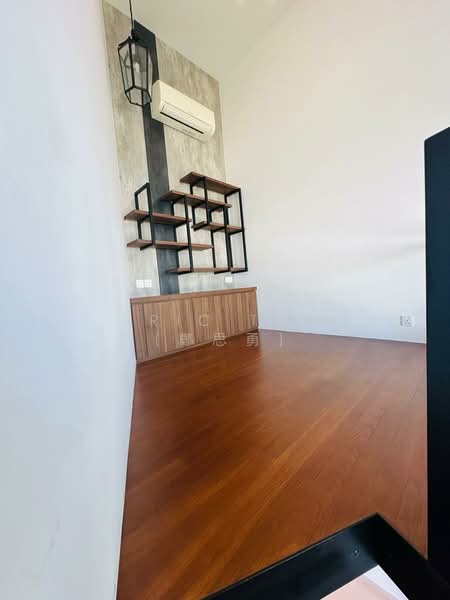 The Crest Condominium For Sale at S$ 3,100,000 | PropertyGuru Singapore - Interior