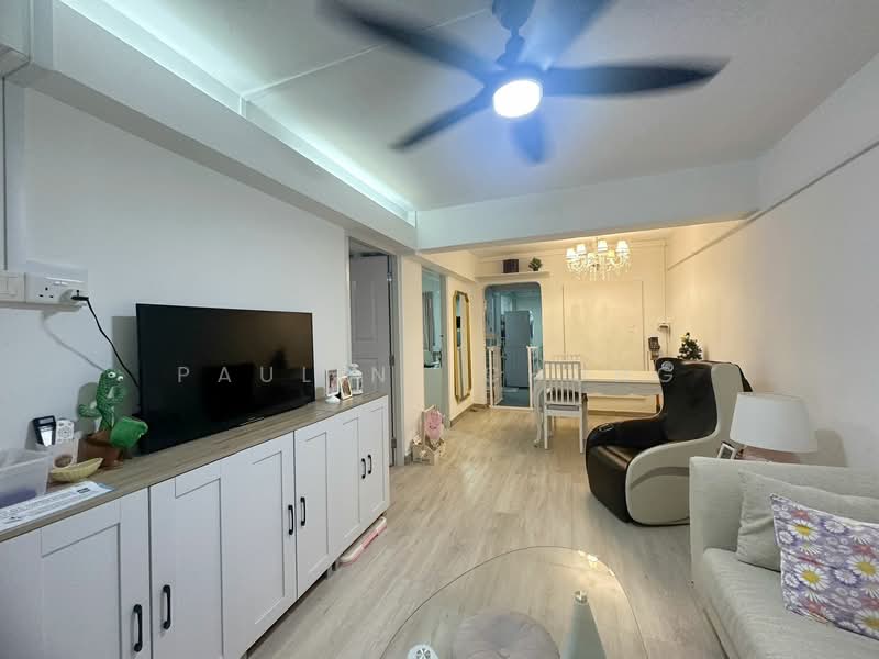 9 Holland Avenue HDB Flat For Sale at S$ 518,888 | PropertyGuru Singapore - Living Room